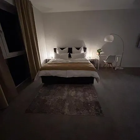 Europa Apartments Naehe Duesseldorf Messe, Airport Krefeld Eksteriør billede