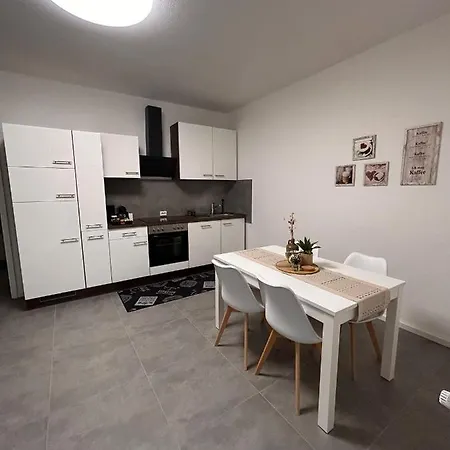 Europa Apartments Naehe Duesseldorf Messe, Airport Krefeld Eksteriør billede